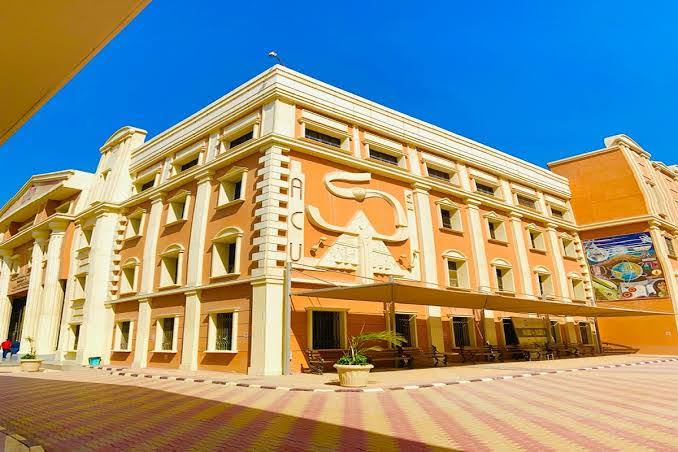 تنسيق جامعة الاهرام الكندية4 تنسيق جامعة الاهرام الكندية4